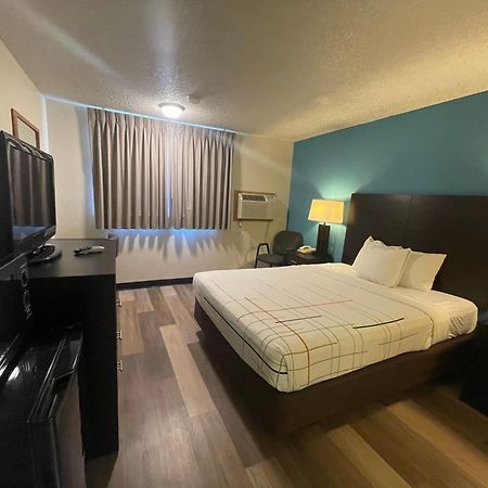 Econo Lodge Inn&Suites Clinton Esterno foto