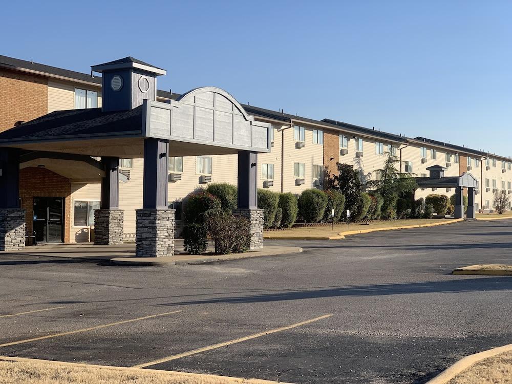 Econo Lodge Inn&Suites Clinton Esterno foto