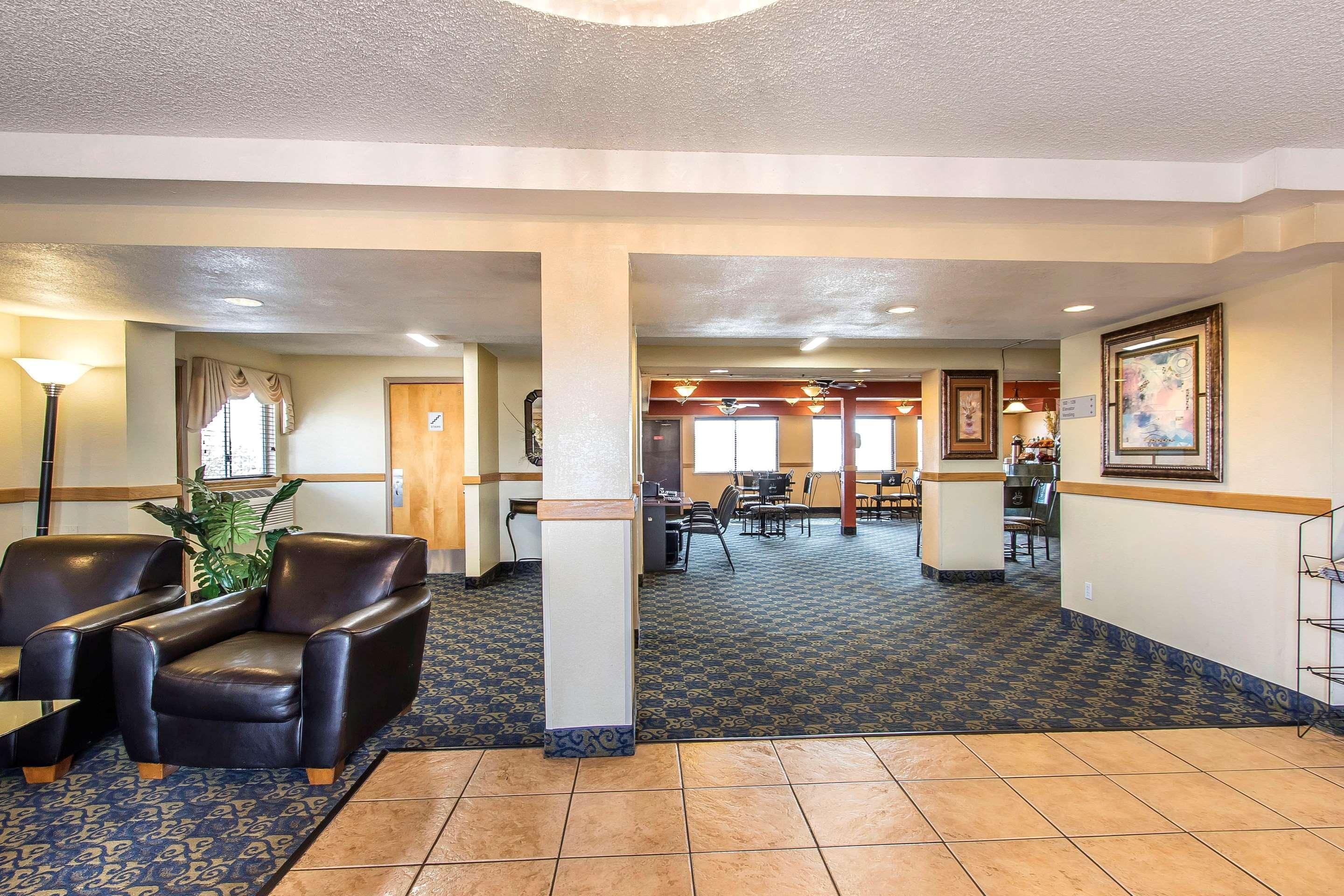 Econo Lodge Inn&Suites Clinton Esterno foto